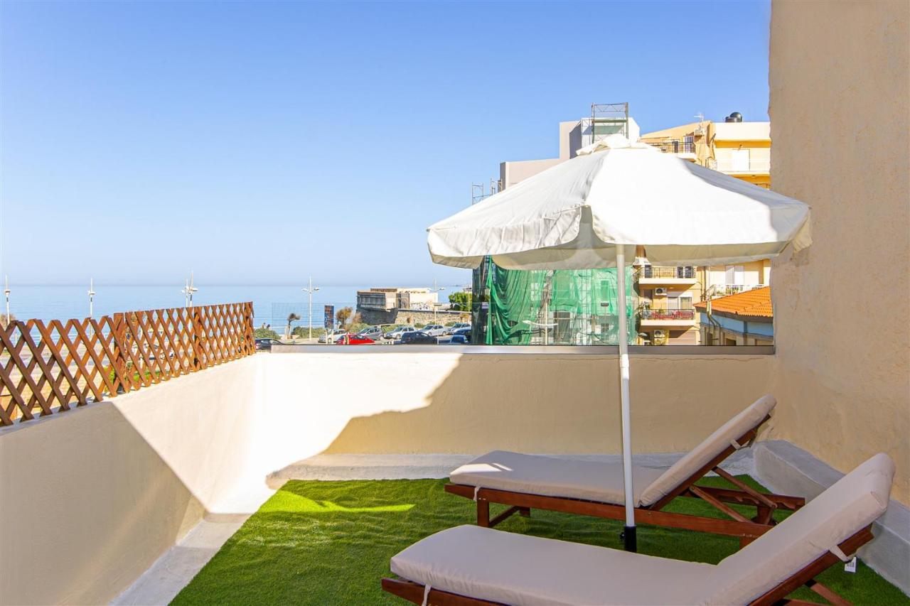 Dermatas Residence Heraklion City Center エクステリア 写真