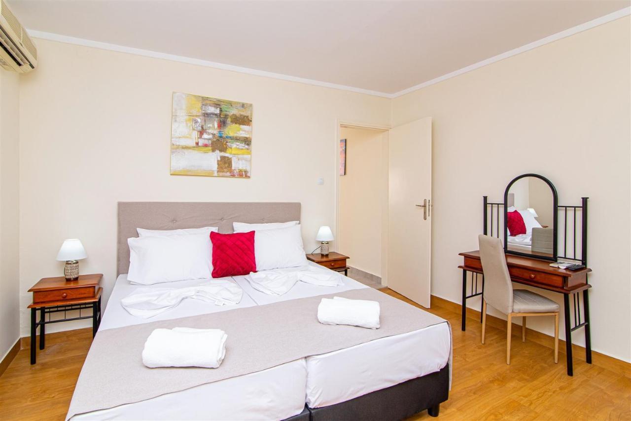 Dermatas Residence Heraklion City Center エクステリア 写真