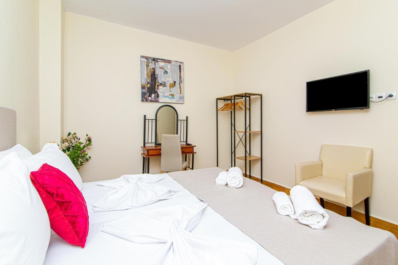 Dermatas Residence Heraklion City Center エクステリア 写真