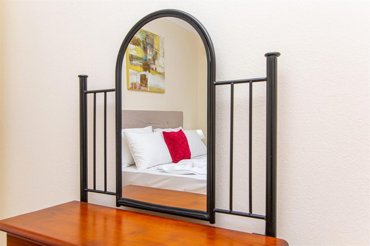 Dermatas Residence Heraklion City Center エクステリア 写真